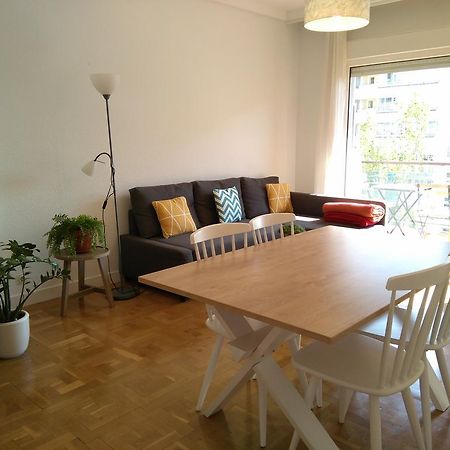 Apartamento Vuelta Del Castillo Pamplona Bagian luar foto