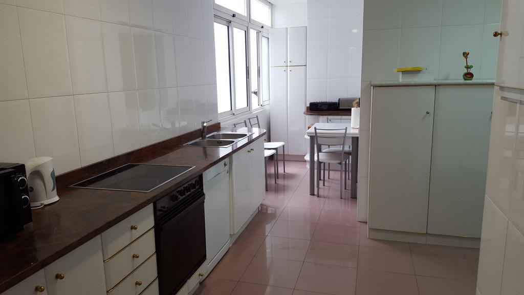 Apartamento Vuelta Del Castillo Pamplona Bagian luar foto